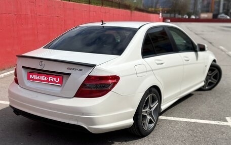 Mercedes-Benz C-Класс, 2010 год, 1 100 000 рублей, 3 фотография