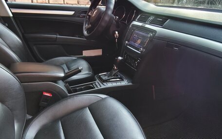 Skoda Superb III рестайлинг, 2014 год, 1 490 000 рублей, 10 фотография