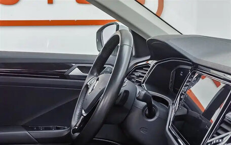 Volkswagen T-Roc I, 2022 год, 1 379 000 рублей, 13 фотография