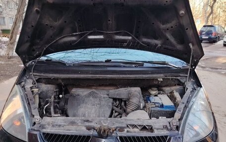 Mitsubishi Colt VI рестайлинг, 2005 год, 385 000 рублей, 17 фотография