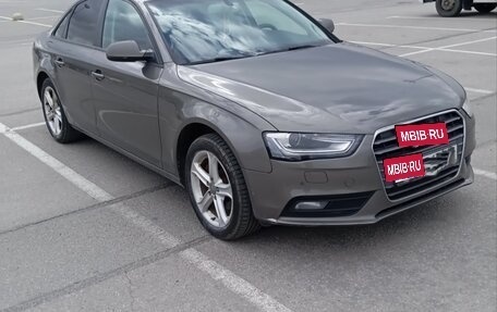 Audi A4, 2013 год, 1 400 000 рублей, 4 фотография