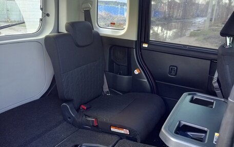 Toyota Roomy I, 2019 год, 1 149 999 рублей, 15 фотография