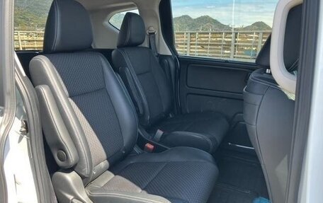 Honda Freed II, 2022 год, 1 430 000 рублей, 15 фотография