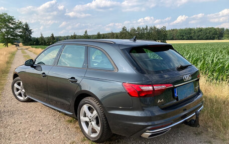 Audi A4, 2022 год, 4 430 381 рублей, 6 фотография