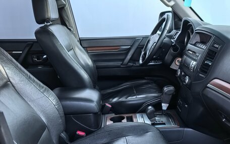 Mitsubishi Pajero IV, 2007 год, 1 270 000 рублей, 8 фотография