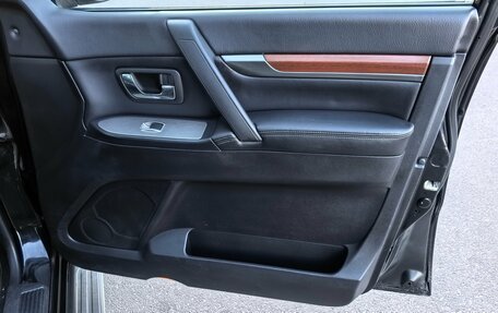 Mitsubishi Pajero IV, 2007 год, 1 270 000 рублей, 17 фотография