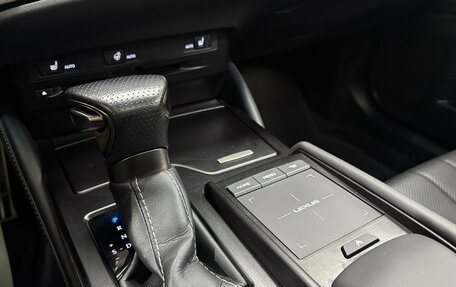 Lexus ES VII, 2022 год, 5 200 000 рублей, 23 фотография