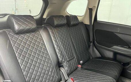 Mitsubishi Outlander III рестайлинг 3, 2013 год, 1 020 000 рублей, 16 фотография