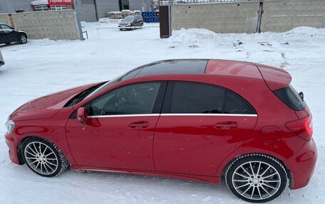 Mercedes-Benz A-Класс, 2015 год, 1 350 000 рублей, 9 фотография