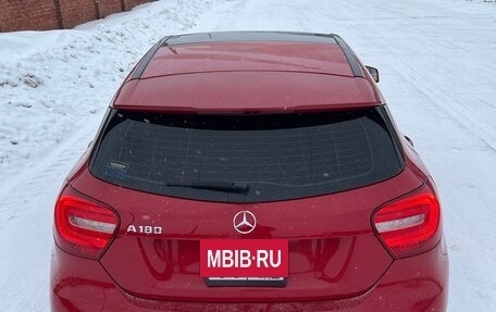 Mercedes-Benz A-Класс, 2015 год, 1 350 000 рублей, 5 фотография