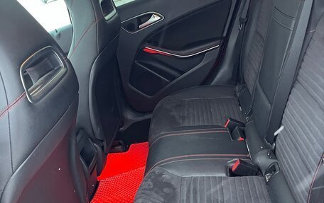 Mercedes-Benz A-Класс, 2015 год, 1 350 000 рублей, 19 фотография