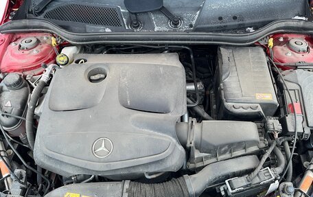 Mercedes-Benz A-Класс, 2015 год, 1 350 000 рублей, 28 фотография