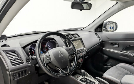 Mitsubishi ASX I рестайлинг, 2021 год, 2 300 000 рублей, 16 фотография