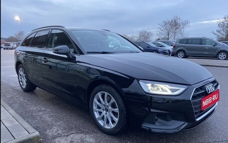 Audi A4, 2022 год, 2 875 396 рублей, 1 фотография