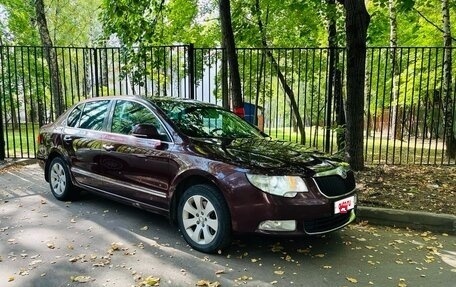 Skoda Superb III рестайлинг, 2012 год, 950 000 рублей, 6 фотография