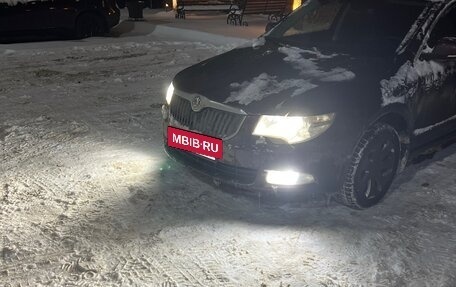 Skoda Superb III рестайлинг, 2012 год, 950 000 рублей, 17 фотография
