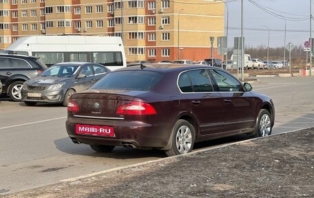 Skoda Superb III рестайлинг, 2012 год, 950 000 рублей, 15 фотография