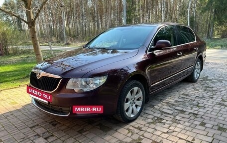 Skoda Superb III рестайлинг, 2012 год, 950 000 рублей, 14 фотография