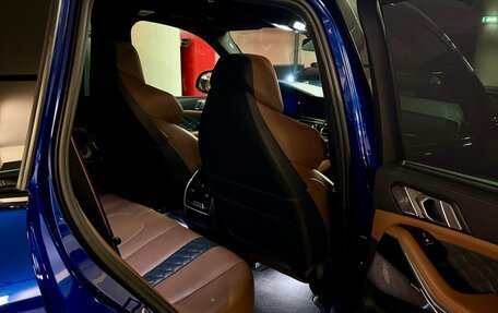 BMW X5 M, 2021 год, 11 750 000 рублей, 2 фотография