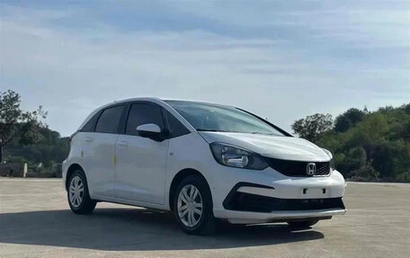 Honda Fit, 2022 год, 1 452 321 рублей, 2 фотография