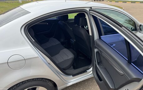 Volkswagen Passat B7, 2011 год, 785 000 рублей, 11 фотография