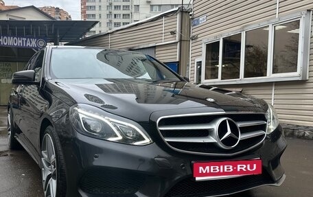 Mercedes-Benz E-Класс, 2015 год, 2 490 000 рублей, 3 фотография