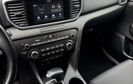 KIA Sportage IV рестайлинг, 2019 год, 2 440 000 рублей, 8 фотография