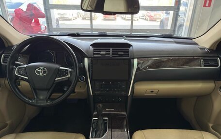 Toyota Camry, 2016 год, 2 099 900 рублей, 10 фотография