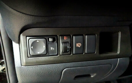 Nissan Note II рестайлинг, 2013 год, 990 000 рублей, 24 фотография