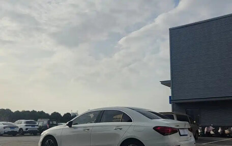 Mercedes-Benz A-Класс, 2022 год, 1 609 850 рублей, 5 фотография