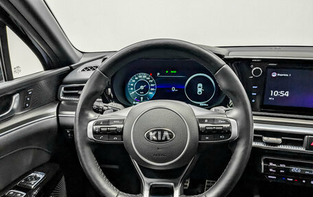 KIA K5, 2021 год, 3 300 000 рублей, 23 фотография