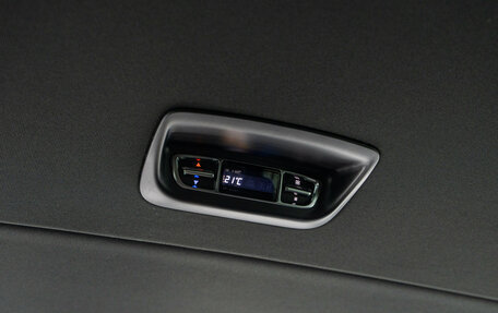 Mercedes-Benz V-Класс, 2026 год, 15 190 000 рублей, 33 фотография