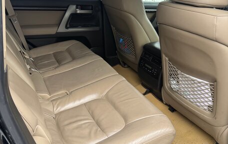 Toyota Land Cruiser 200, 2011 год, 3 350 000 рублей, 2 фотография