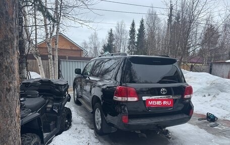 Toyota Land Cruiser 200, 2011 год, 3 350 000 рублей, 4 фотография