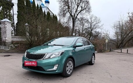 KIA Rio III рестайлинг, 2012 год, 990 000 рублей, 1 фотография