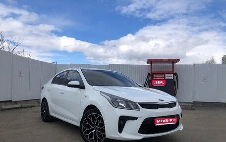 KIA Rio IV, 2018 год, 1 390 000 рублей, 1 фотография
