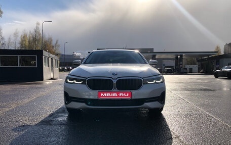 BMW 5 серия, 2021 год, 4 300 000 рублей, 1 фотография