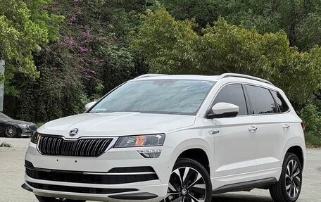 Skoda Karoq I, 2022 год, 2 090 000 рублей, 3 фотография
