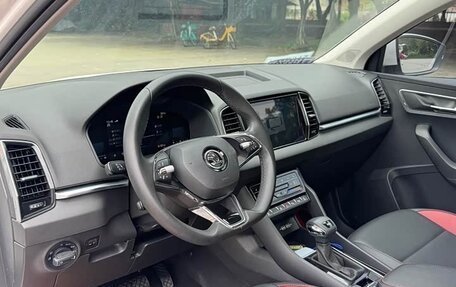 Skoda Karoq I, 2022 год, 2 090 000 рублей, 14 фотография