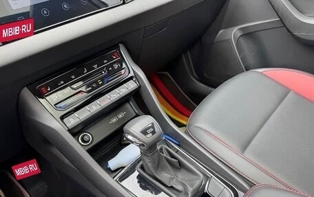 Skoda Karoq I, 2022 год, 2 090 000 рублей, 15 фотография