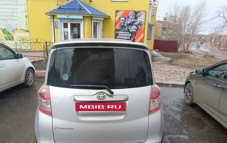 Toyota Ractis I, 2009 год, 570 000 рублей, 2 фотография