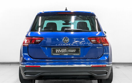 Volkswagen Tiguan II, 2021 год, 4 215 000 рублей, 6 фотография