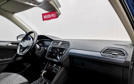 Volkswagen Tiguan II, 2021 год, 4 215 000 рублей, 11 фотография