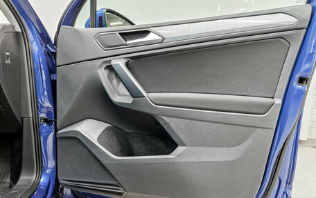 Volkswagen Tiguan II, 2021 год, 4 215 000 рублей, 23 фотография