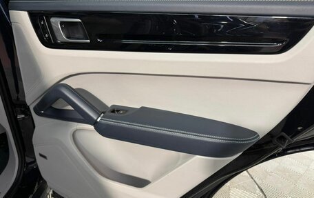 Porsche Cayenne III, 2021 год, 10 900 000 рублей, 23 фотография