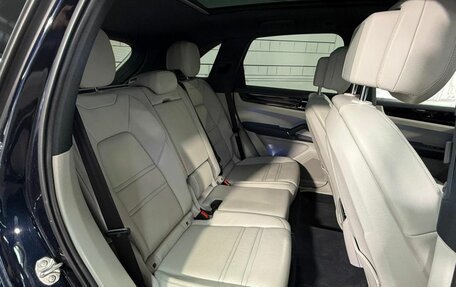 Porsche Cayenne III, 2021 год, 10 900 000 рублей, 24 фотография