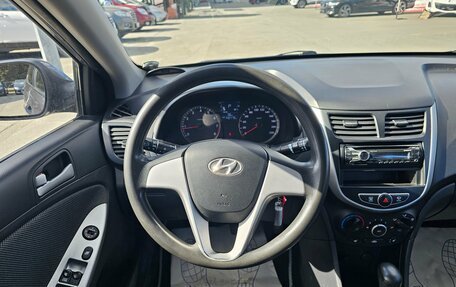 Hyundai Solaris II рестайлинг, 2011 год, 819 995 рублей, 15 фотография