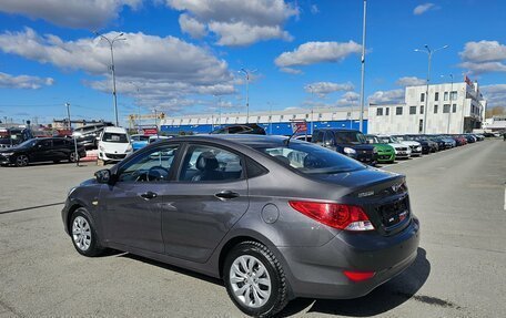 Hyundai Solaris II рестайлинг, 2011 год, 819 995 рублей, 5 фотография