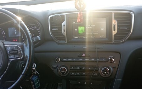 KIA Sportage IV рестайлинг, 2016 год, 2 150 000 рублей, 17 фотография