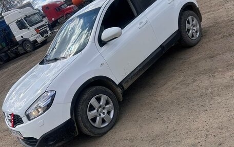 Nissan Qashqai, 2012 год, 950 000 рублей, 1 фотография